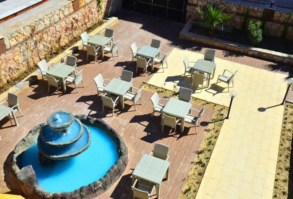 Rose Garden Boutique Hotel