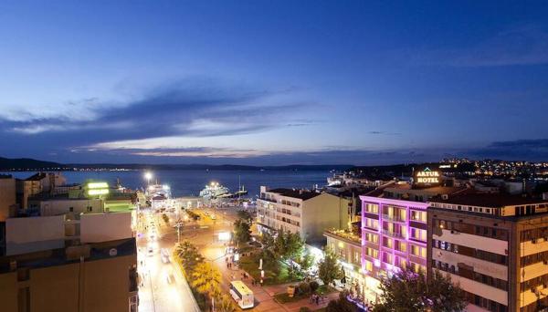 Artur Hotel