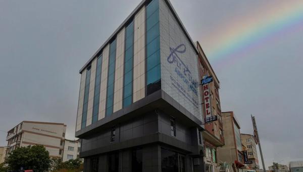 Fly And Stay Airport Hotel
