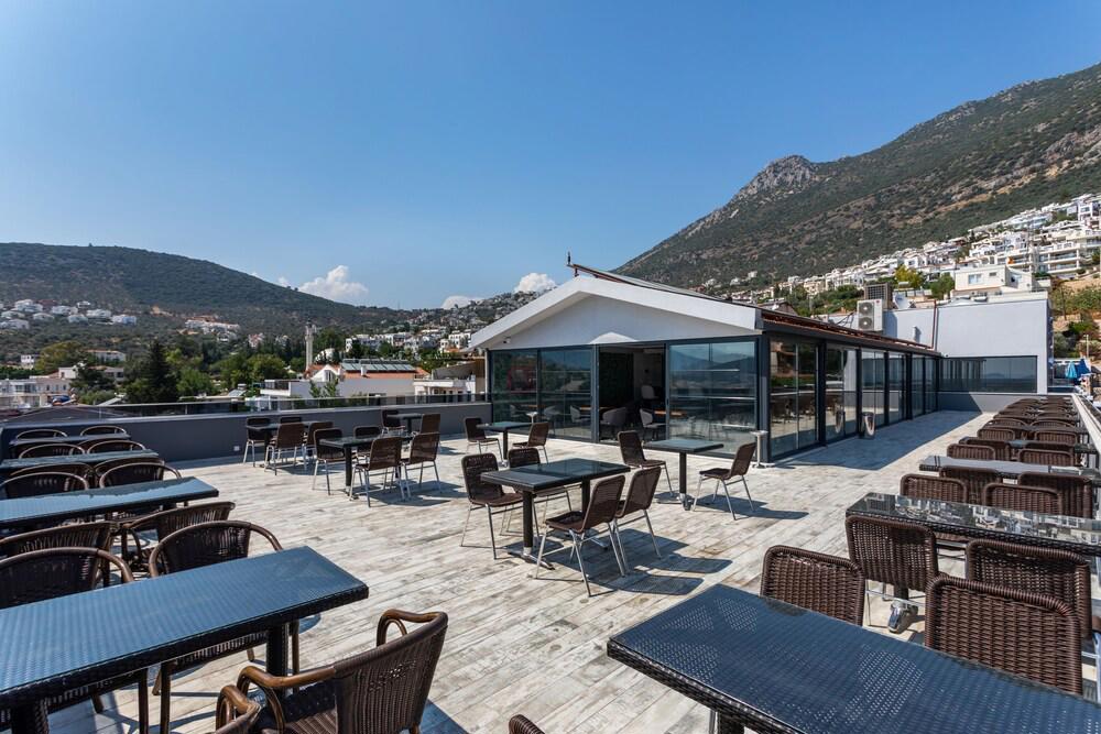 Mogons Exclusive Hotel