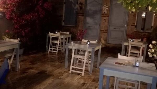 Cunda Ayla Boutique Hotel