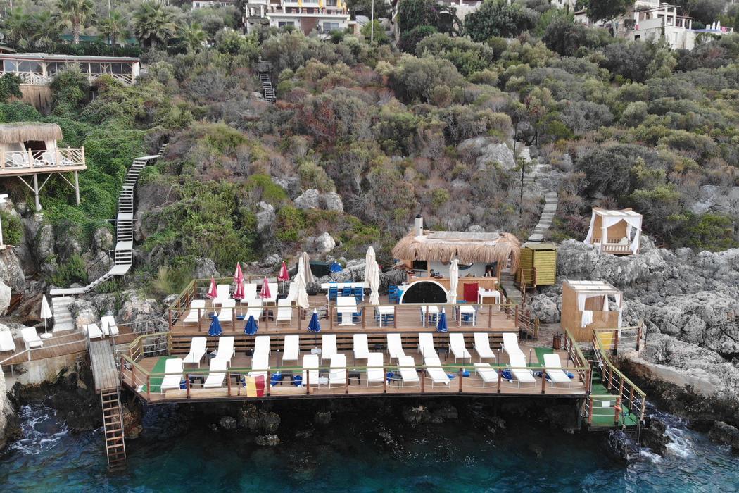 Atalante Hotel