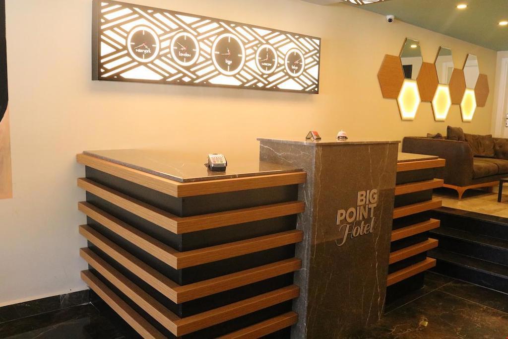 Big Point Hotel