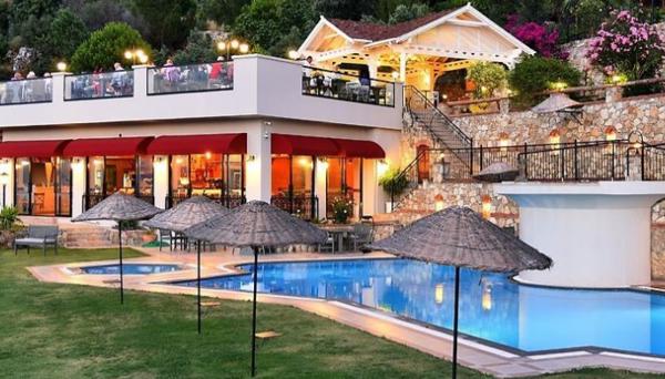 Sundial Hotel & Restaurant