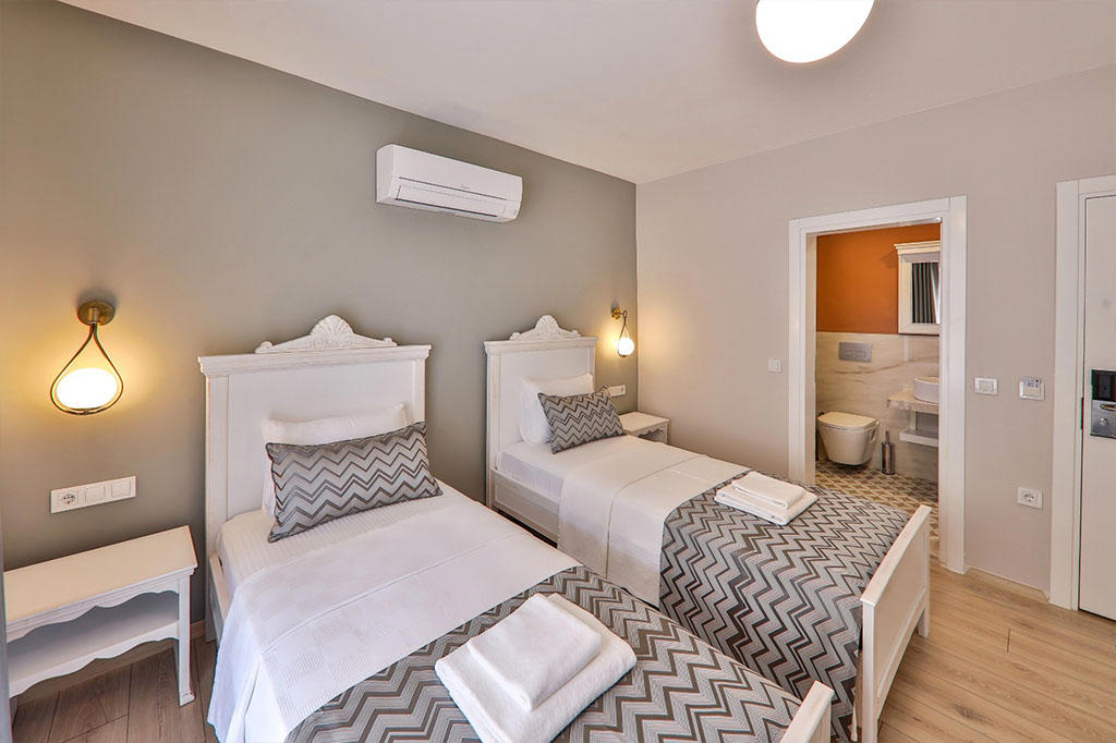 Lora Kaş Otel