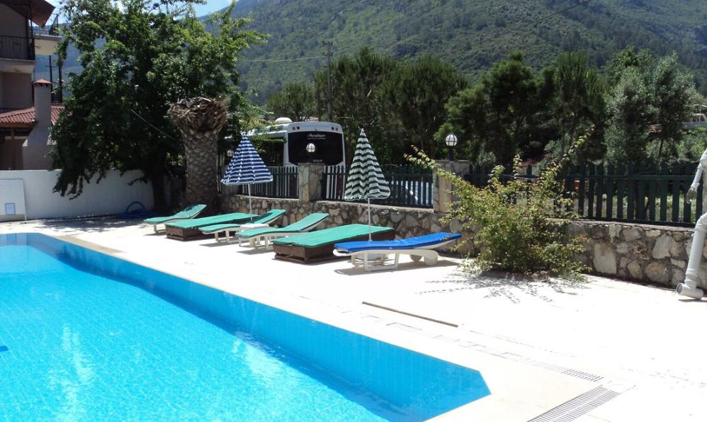 Club La Perla Hotel