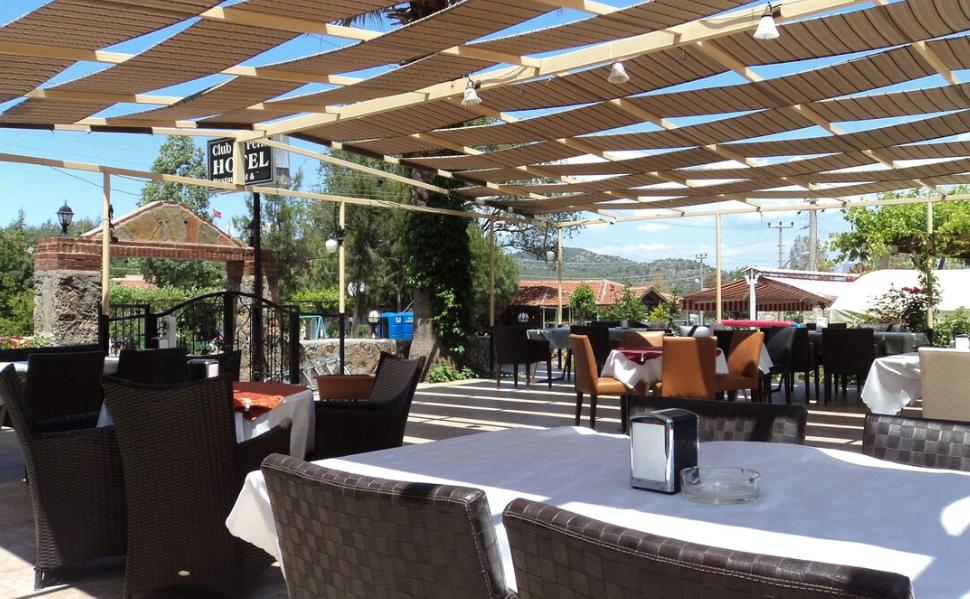Club La Perla Hotel