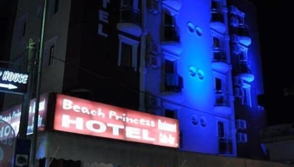 Beach Prenses Hotel