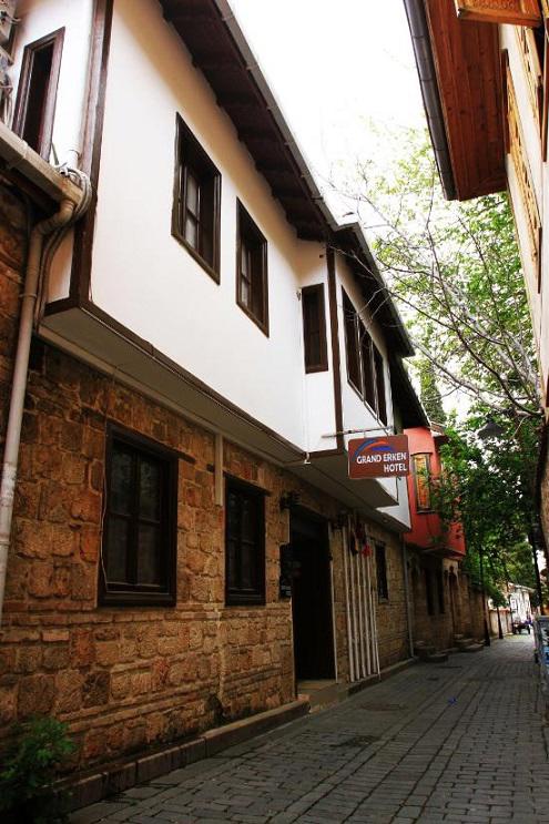 Grand Erken Hotel