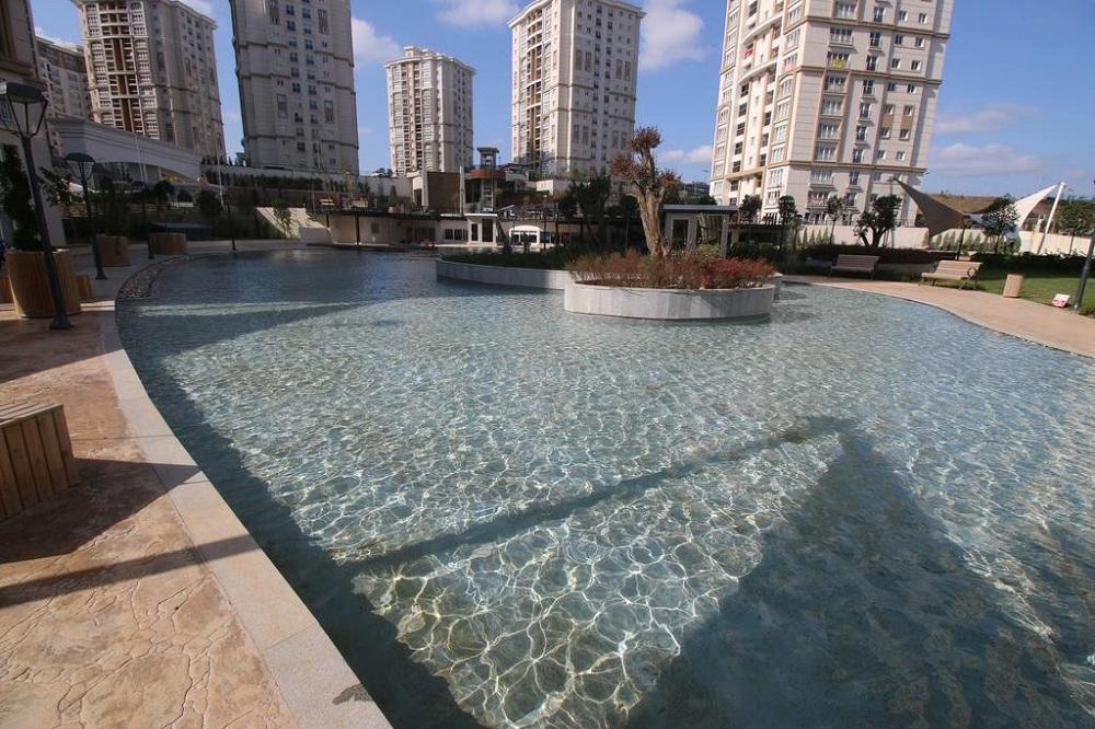 Golden Plaza