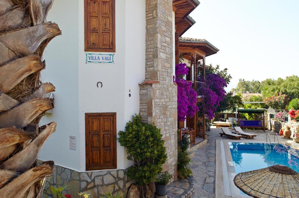 Villa Vali