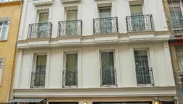 Artika Hotel