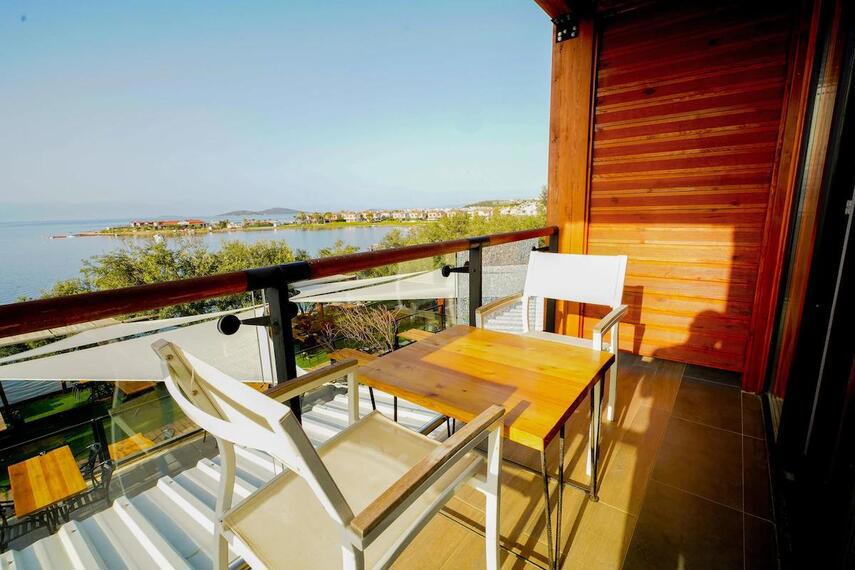 Q Cunda Otel And Restaurant