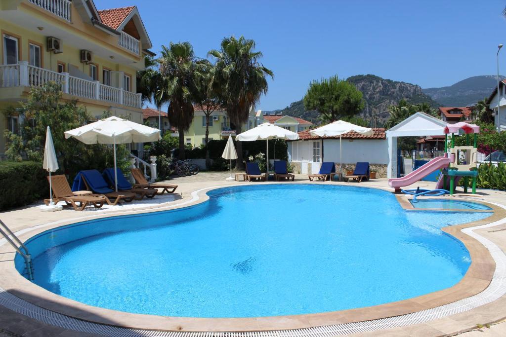 Maviköşk