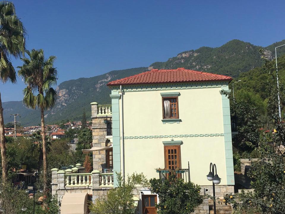 Akyaka Riverside Inn Boutique Hotel