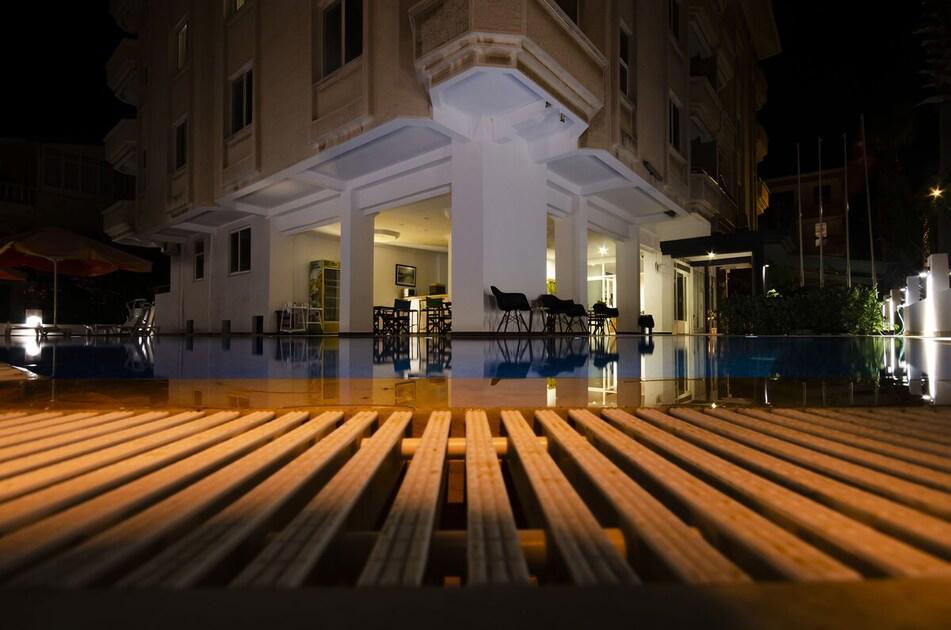 A.Emreli Suit Otel