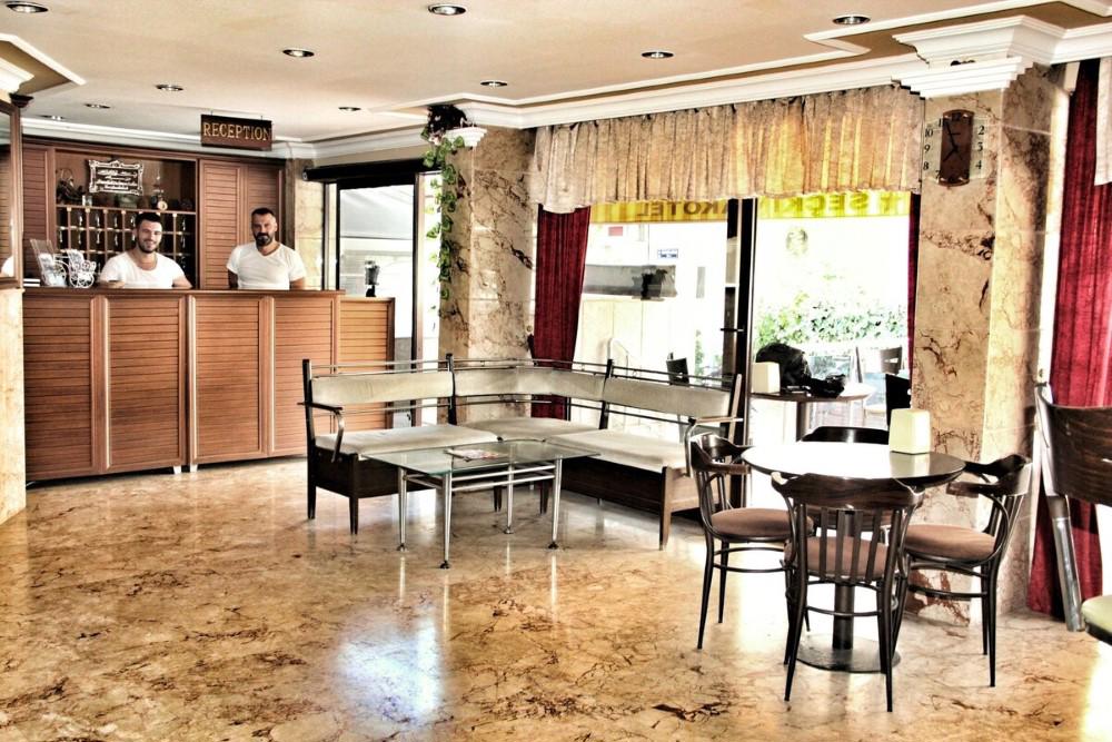 Seckin Ak Hotel
