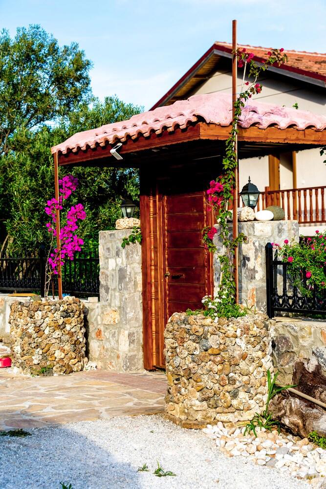 Miracle Akyaka Hotel