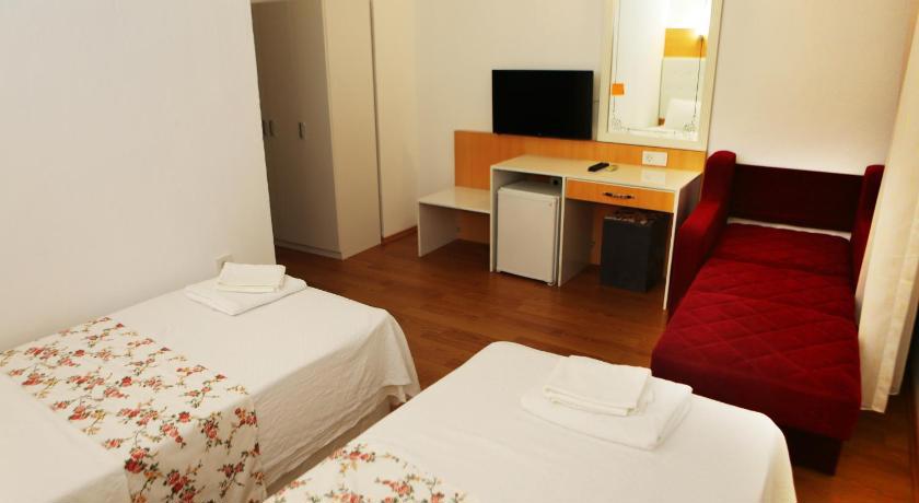 Ugur Otel