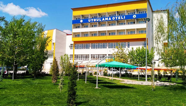 Uluırmak Uygulama Oteli