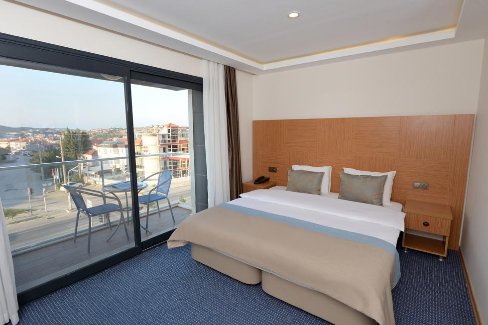Saatli Hotel