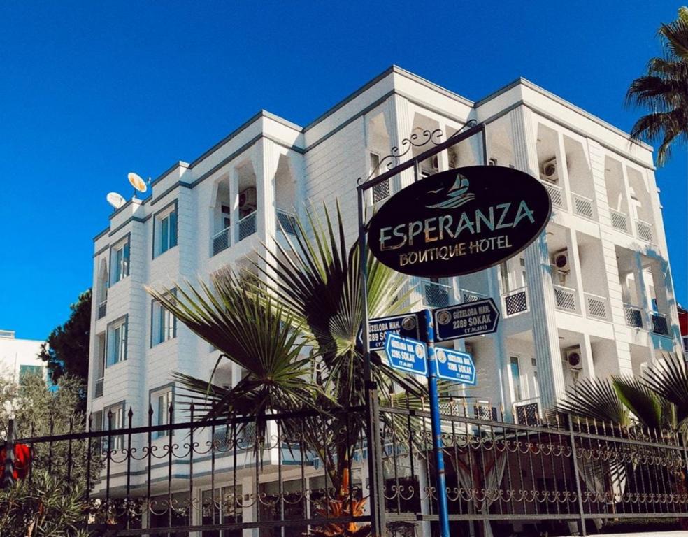 Esperanza Hotel