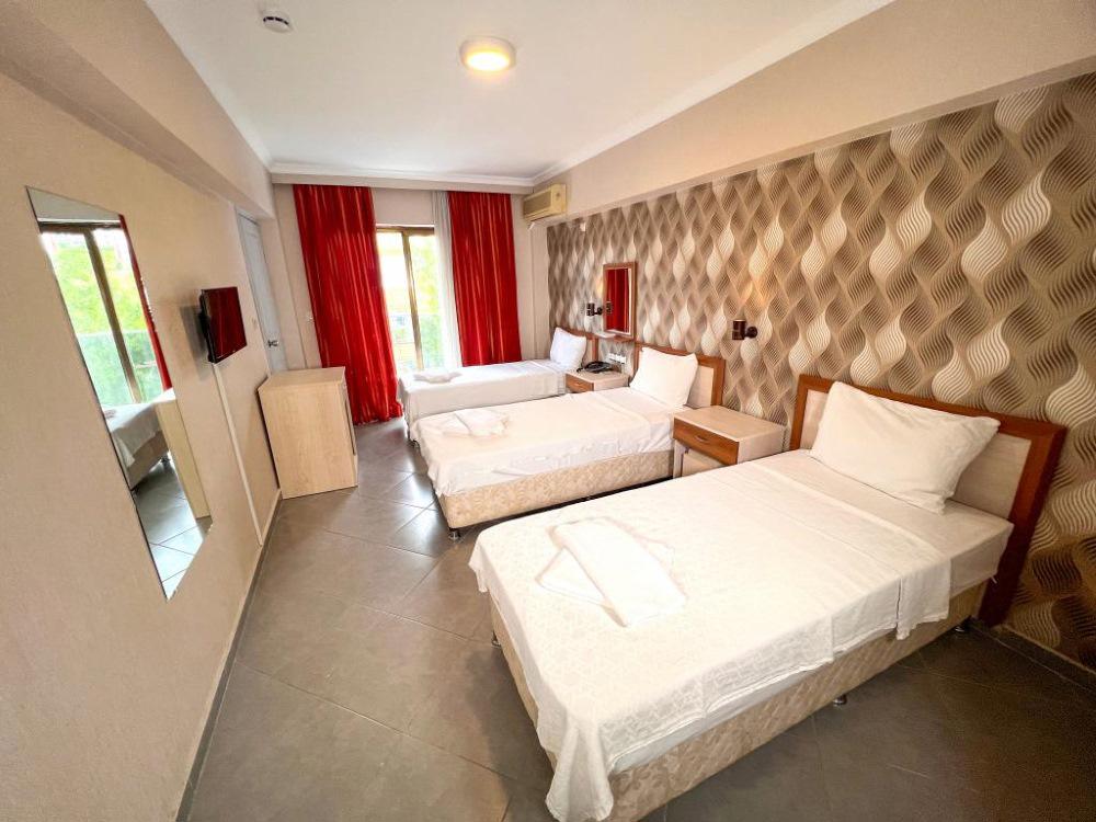 Saturn Hotel Kuşadası
