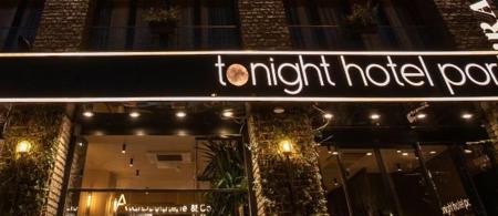 Tonight Hotel Port