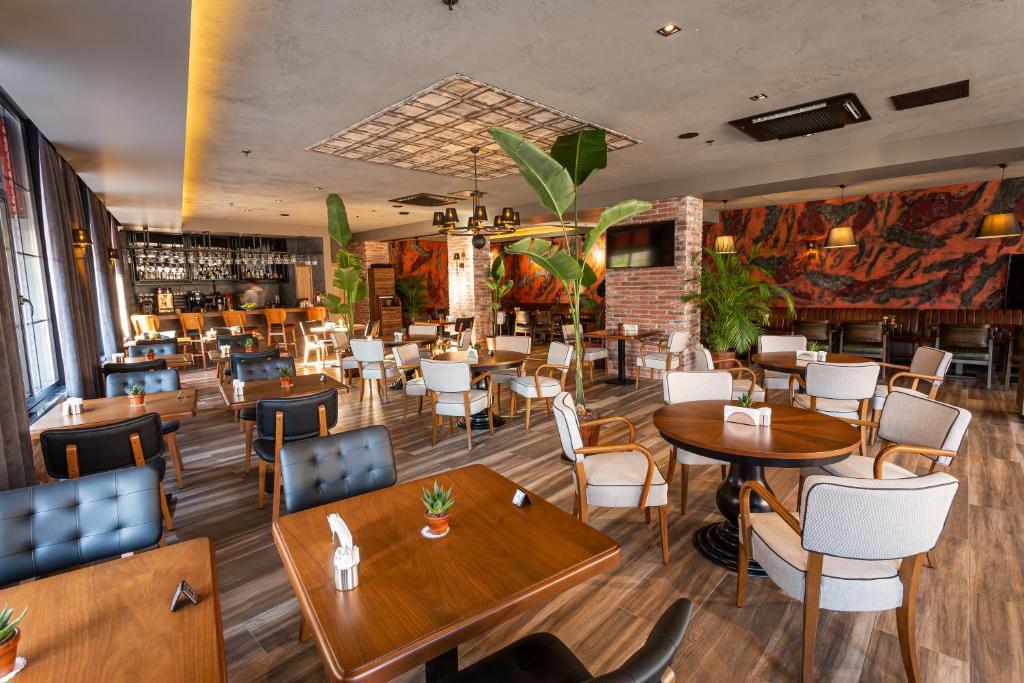 Levor Hotel