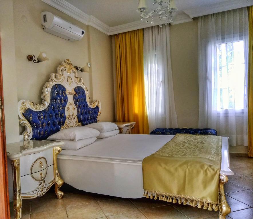 Cunda Uzun Apart Otel