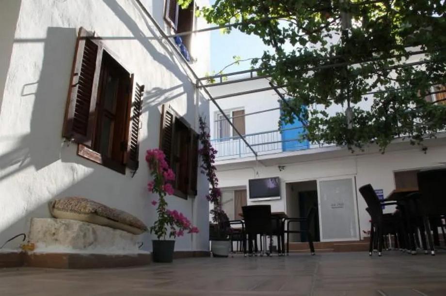 AA Hotel