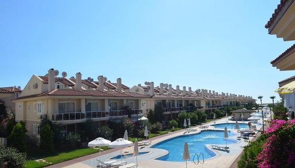 New Age Sunset Apartments