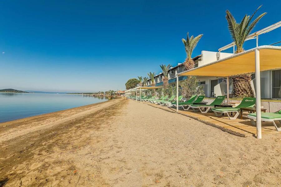 Cunda Oteli