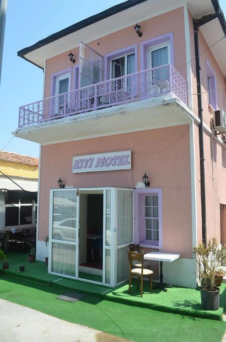 Kiyi Motel