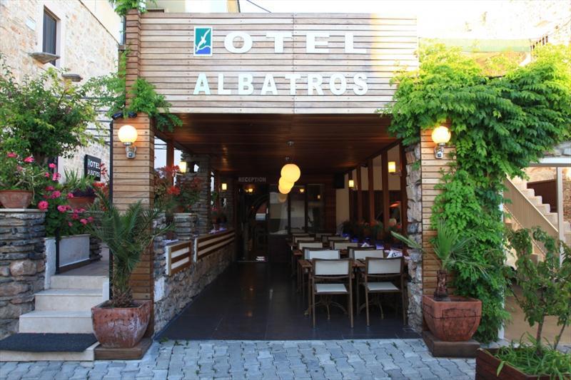 Albatros Hotel