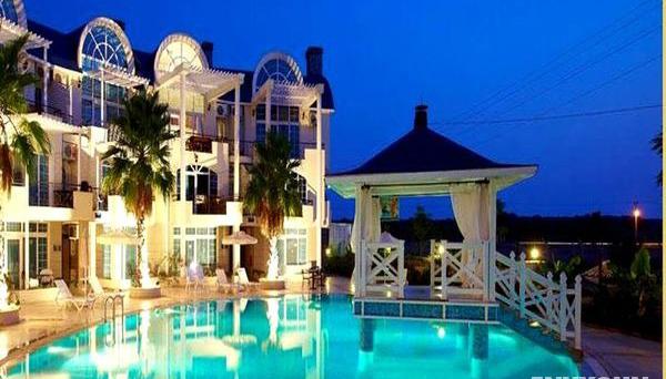 Kamp Otel