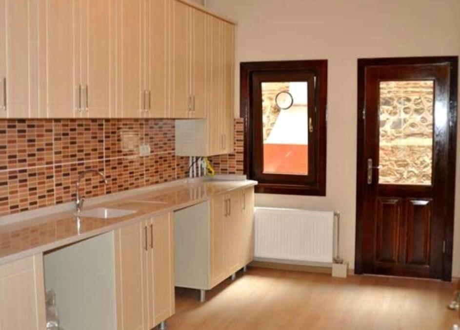 Kiraz House