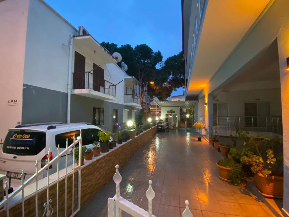Evin Otel
