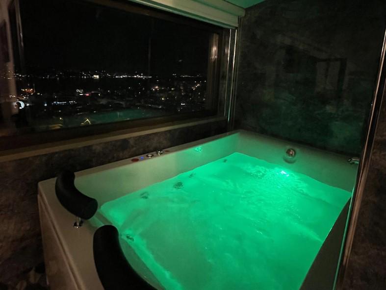 Class Hotel Bosphorus