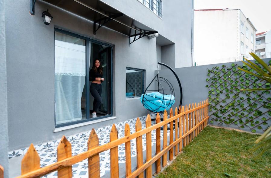 Melanj Airport Hotel