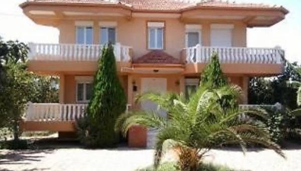 Orange Garden Farm Villa