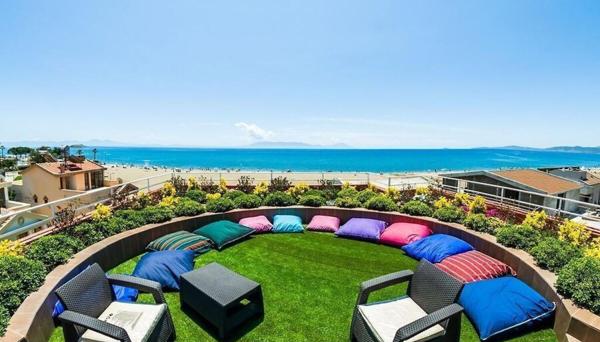 Colophon Beach Otel & Restaurant