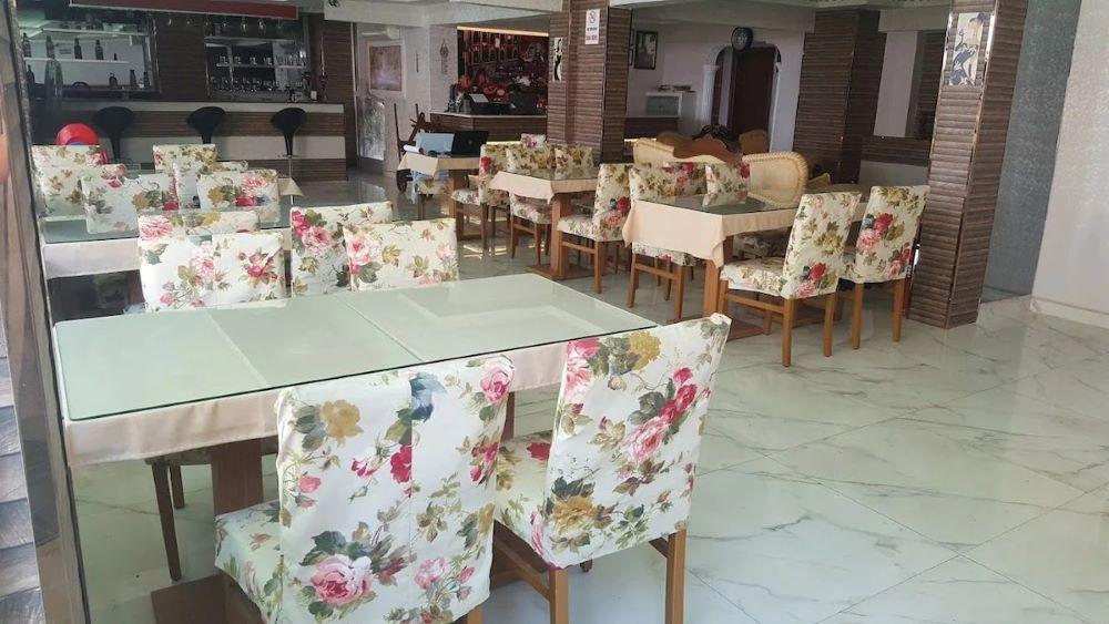 Toros Hotel