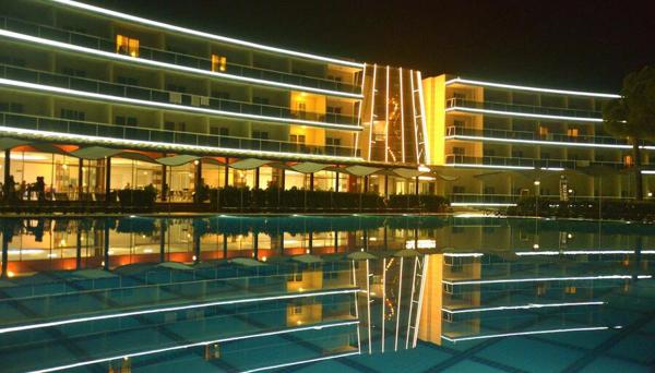 Royal Beach Club