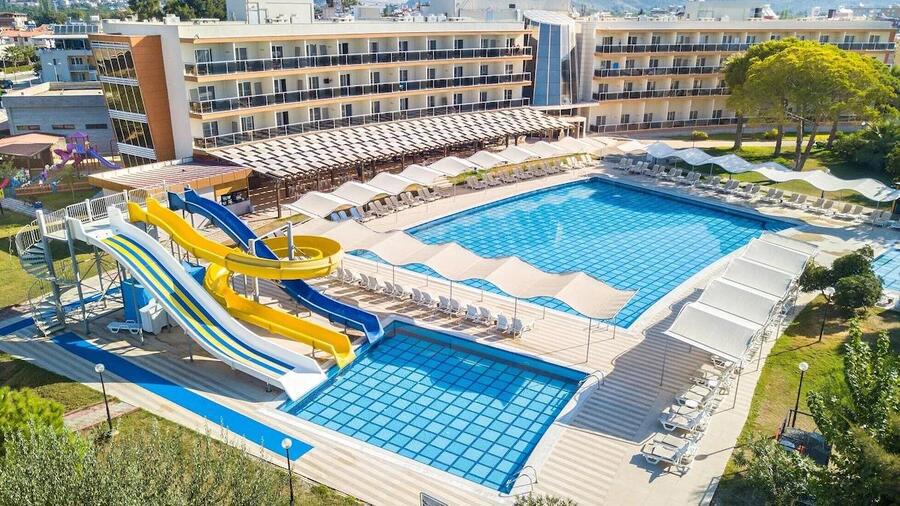 Royal Beach Club