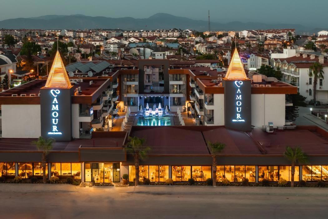 Side Amour Hotel