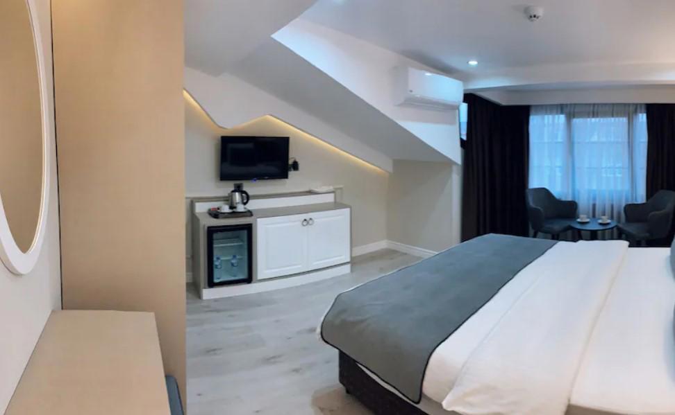 Frt Airport Hotel