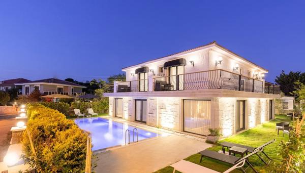 Panjur Hotel Çeşme