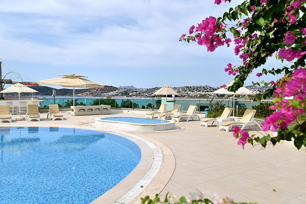 Royal Palm Residence