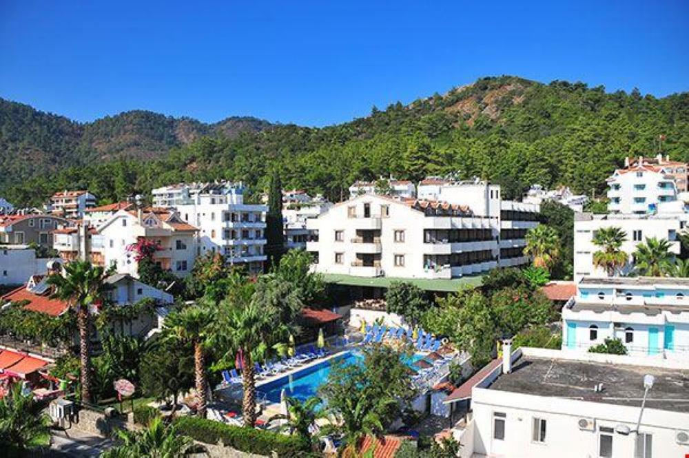 Adler Hotel